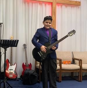 Meet your Posher, Iglesia